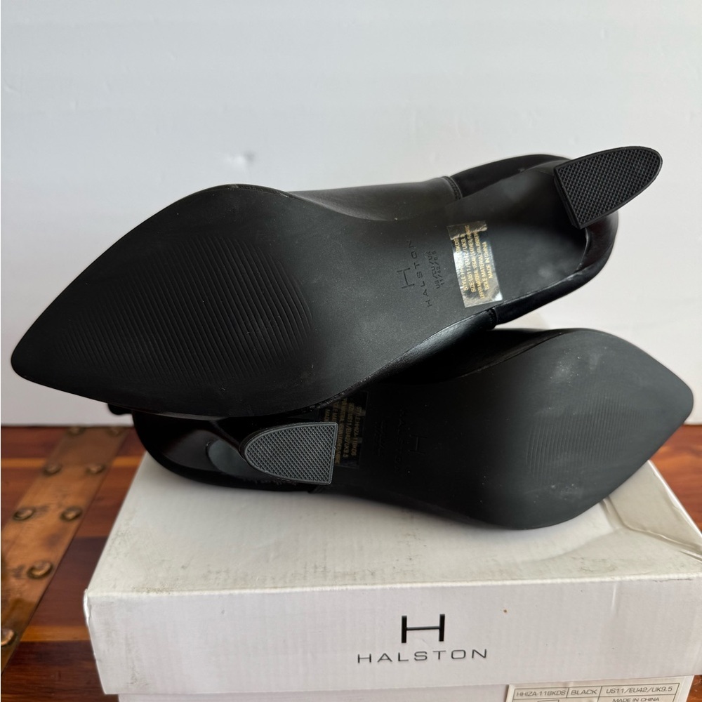 HALSTON Black Stretch Ankle Booties Heels Pointed Toe Size 11 NIB - Picture 6 of 10